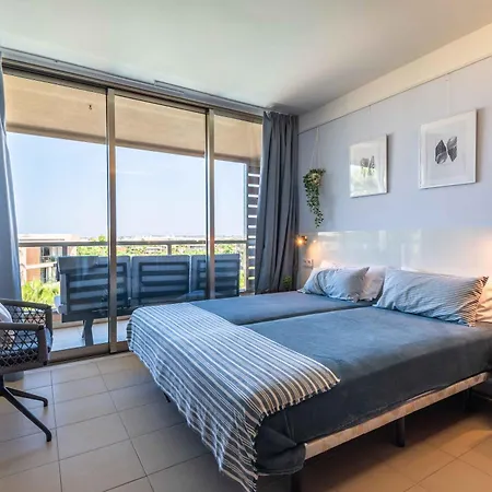 Luxury Apartment, And Swimming Pool